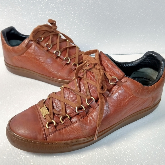 Balenciaga Other - Balenciaga leather lace up sneakers 41Unisex